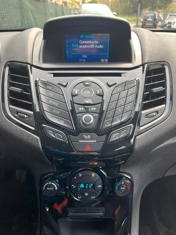 Ford Fiesta 1.4 Titanium Gpl 95cv 3p E6