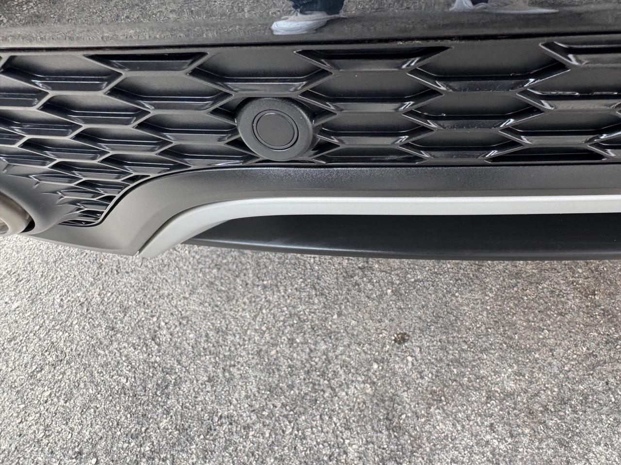 Jaguar E-Pace 2.0D 150 CV AWD aut. R-Dynamic HSE