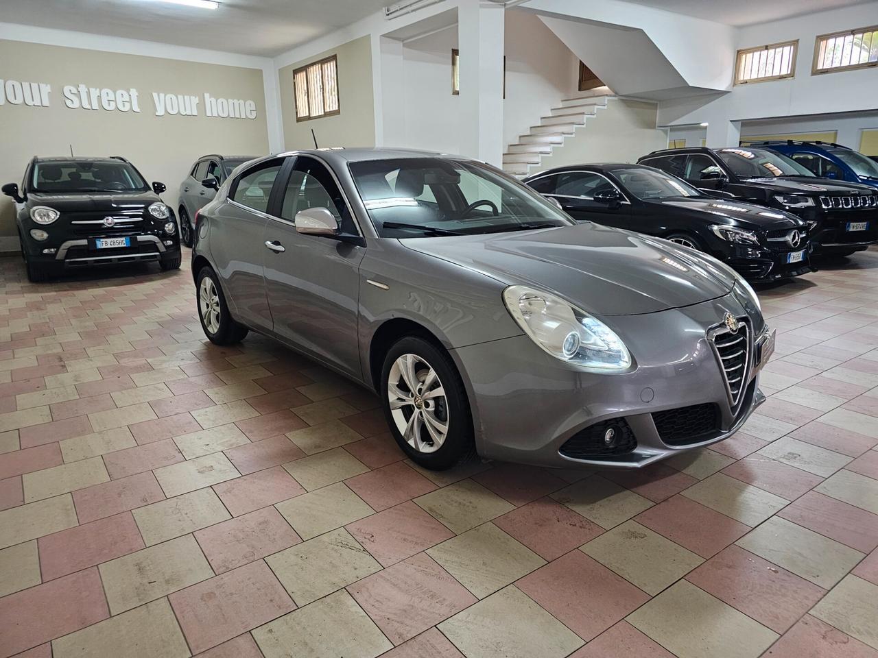 Alfa Romeo Giulietta 1.6 JTDm-2 105 CV Distinctive