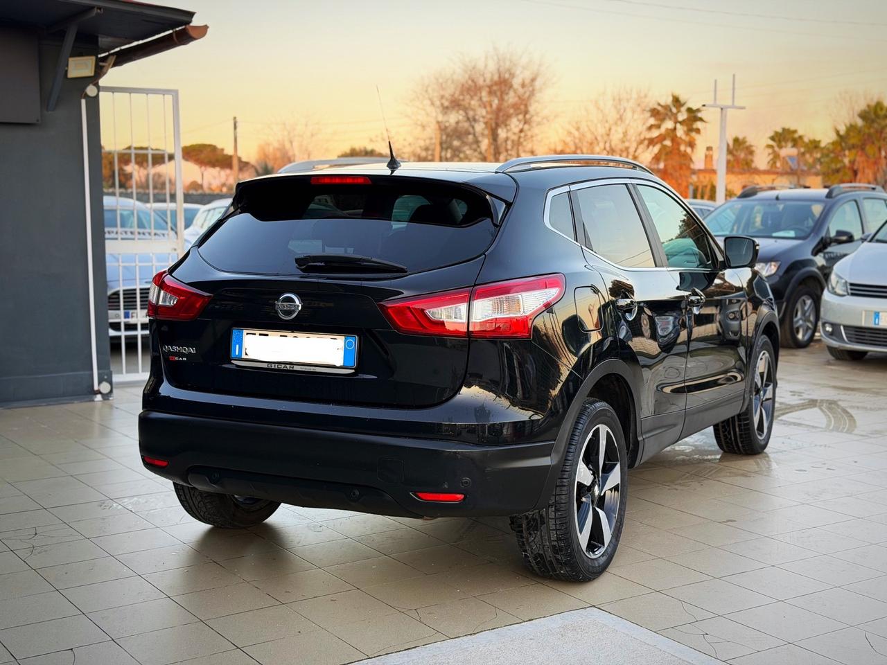Nissan Qashqai 1.6 dCi 2WD N-Connecta Garanzia 12 Mesi