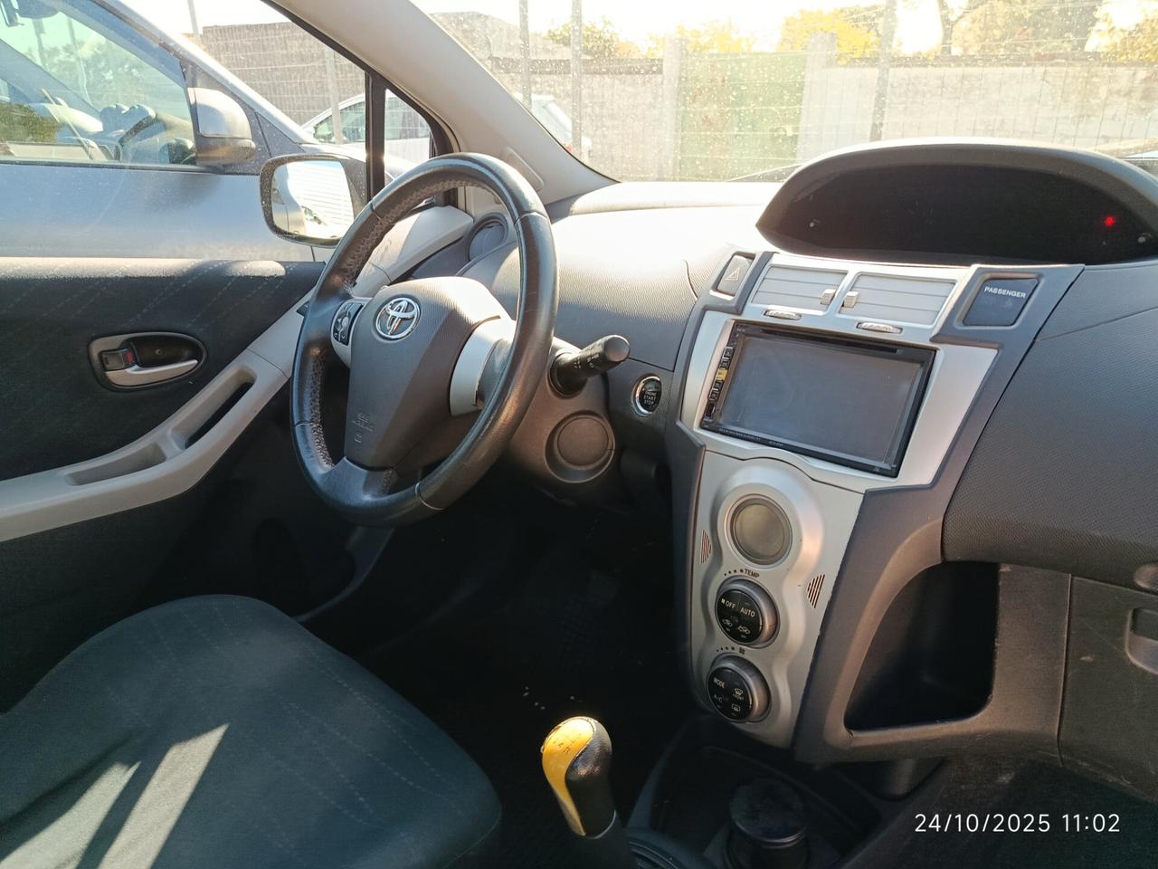 Toyota Yaris 1.4 D-4D 5 porte 3500 vista e piaciuta 4400 con garanzia