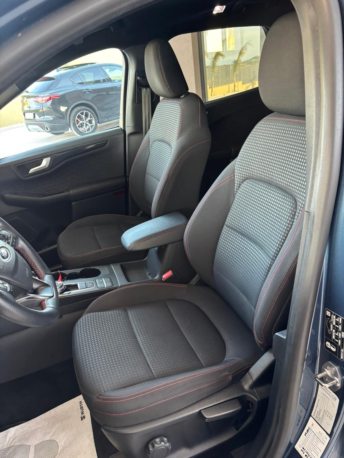 Ford Kuga 1.5 EcoBlue 120 CV aut. 2WD ST-Line X \