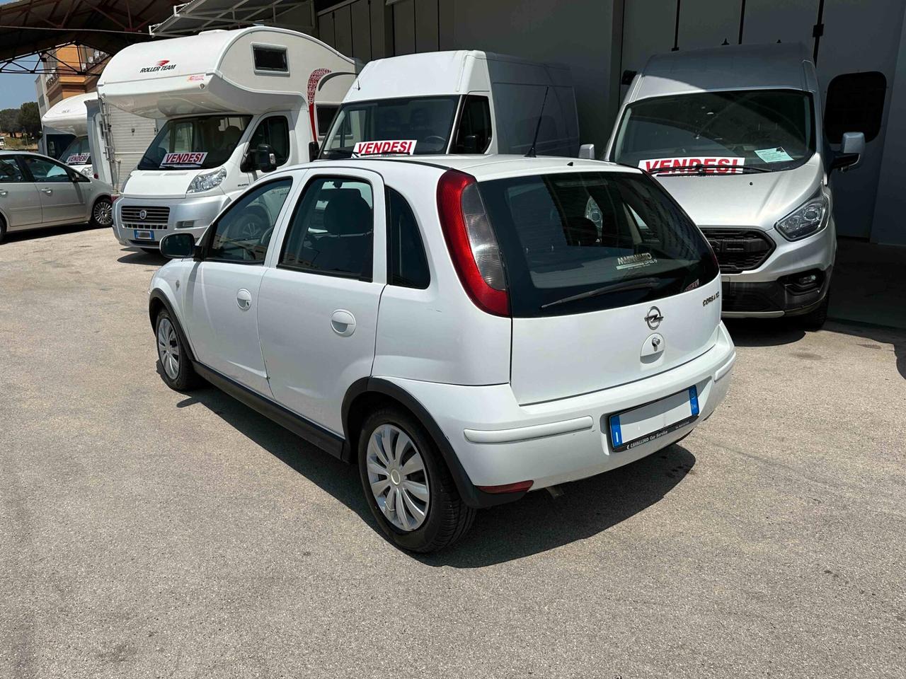 Opel Corsa 1.2i 16V cat 5 porte Enjoy