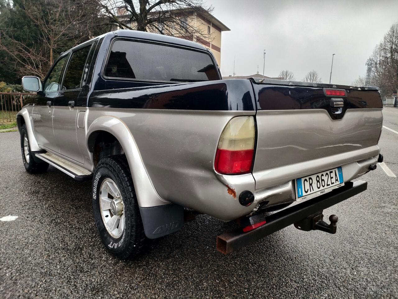 Mitsubishi L200 2.5 TD 4WD Double Cab AUT+GANCIO