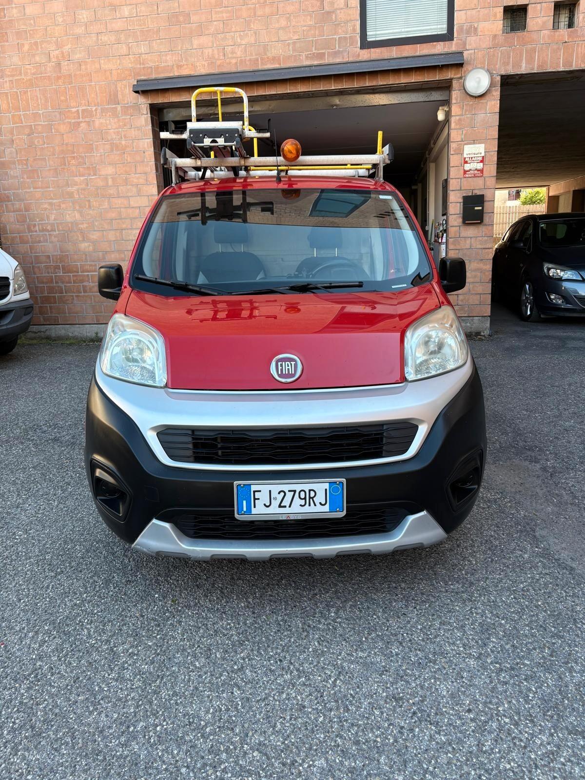 Fiat Fiorino 1.3 MJT 95CV Combinato Adventure