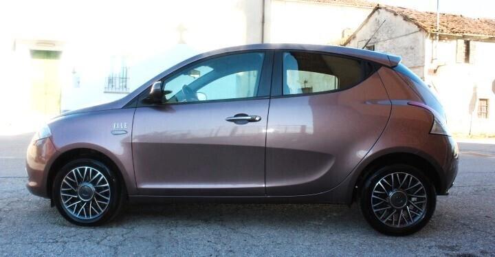 Lancia Ypsilon 1.3 MJT 16V 95 CV 5 porte S&S Elle STUPENDA INTERNO ALCANTARA CLIMA AUTOMATICO