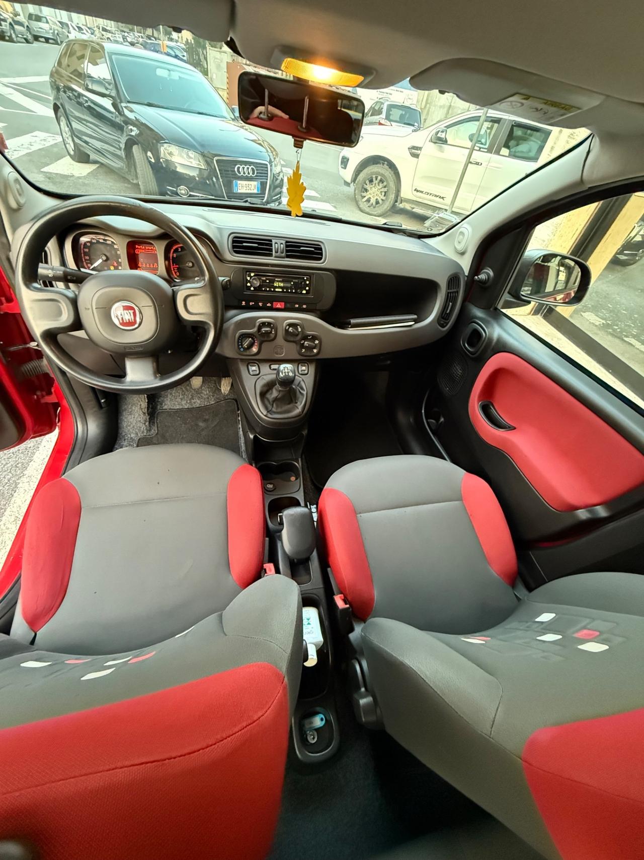 Fiat Panda 1.0 FireFly S&S Hybrid Pandina