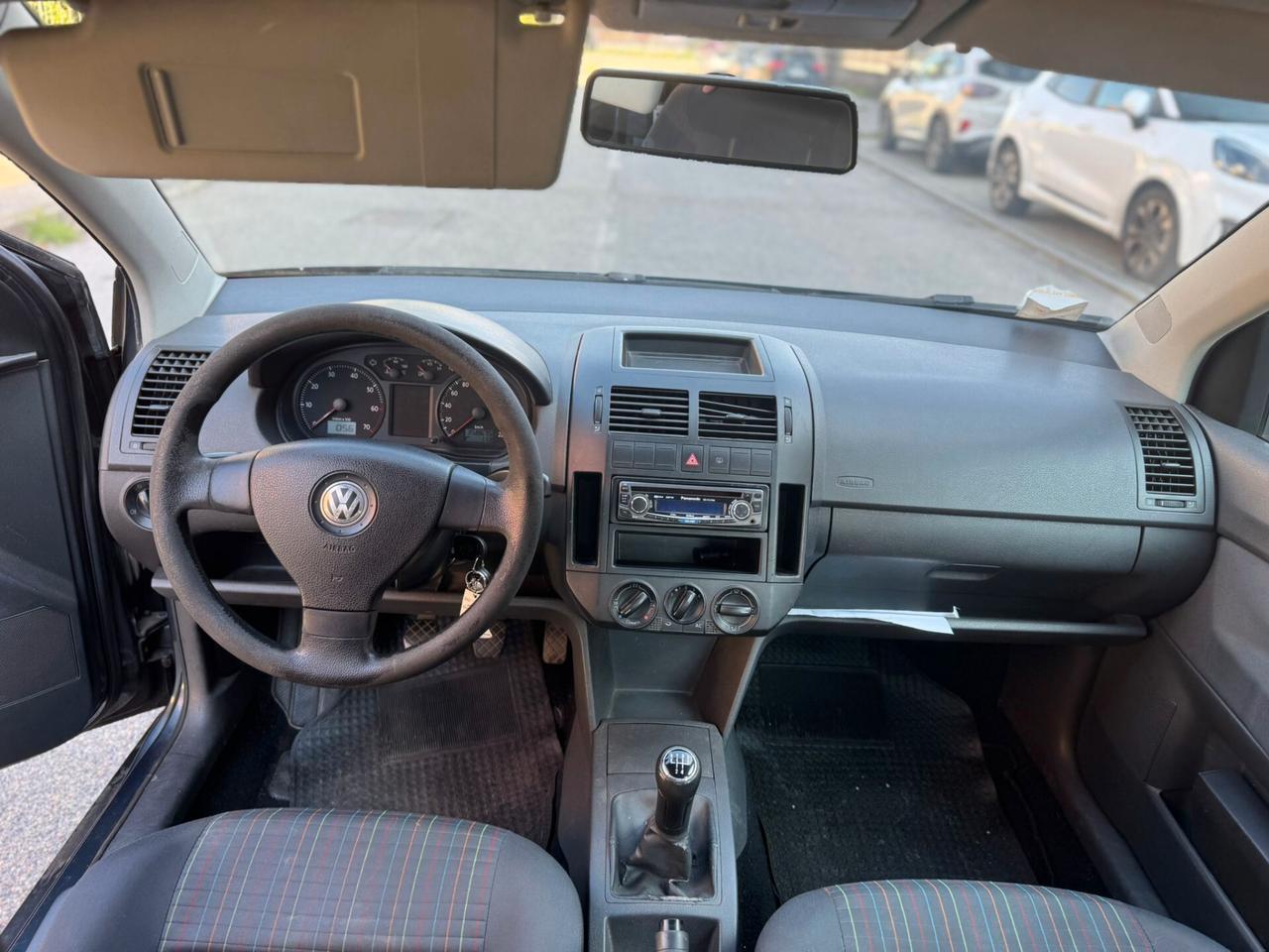 Volkswagen Polo 1.2/70CV 12V 5p. Trendline