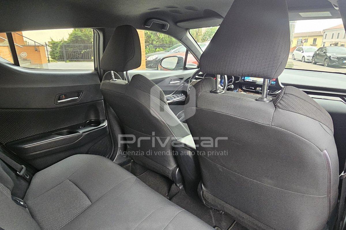 TOYOTA C-HR 1.8 Hybrid E-CVT Active