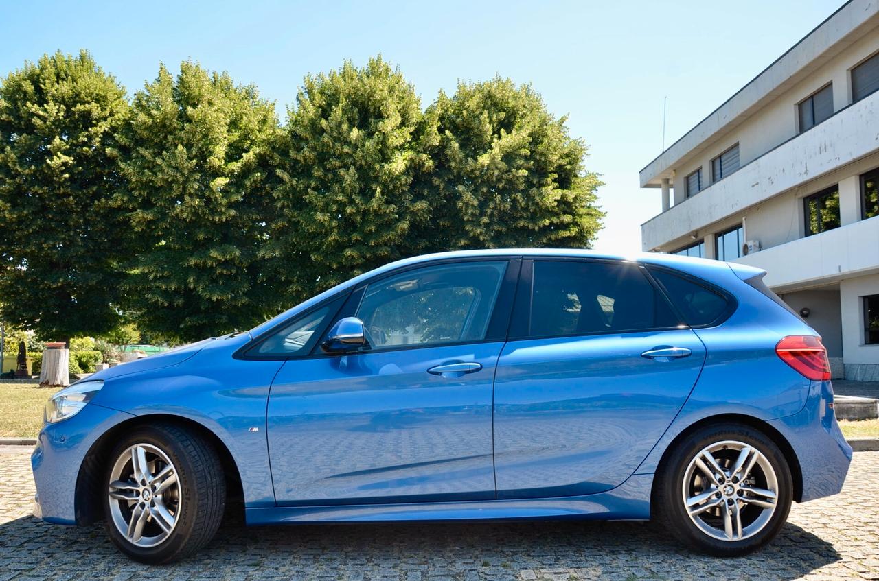 BMW 218i GRAN TOURER MSPORT 136cv AUTO, UNICOPROPRIETARIO, UFF ITALIANA, SERVICE UFF BMW, FULL LED, NAVI, PERMUTE
