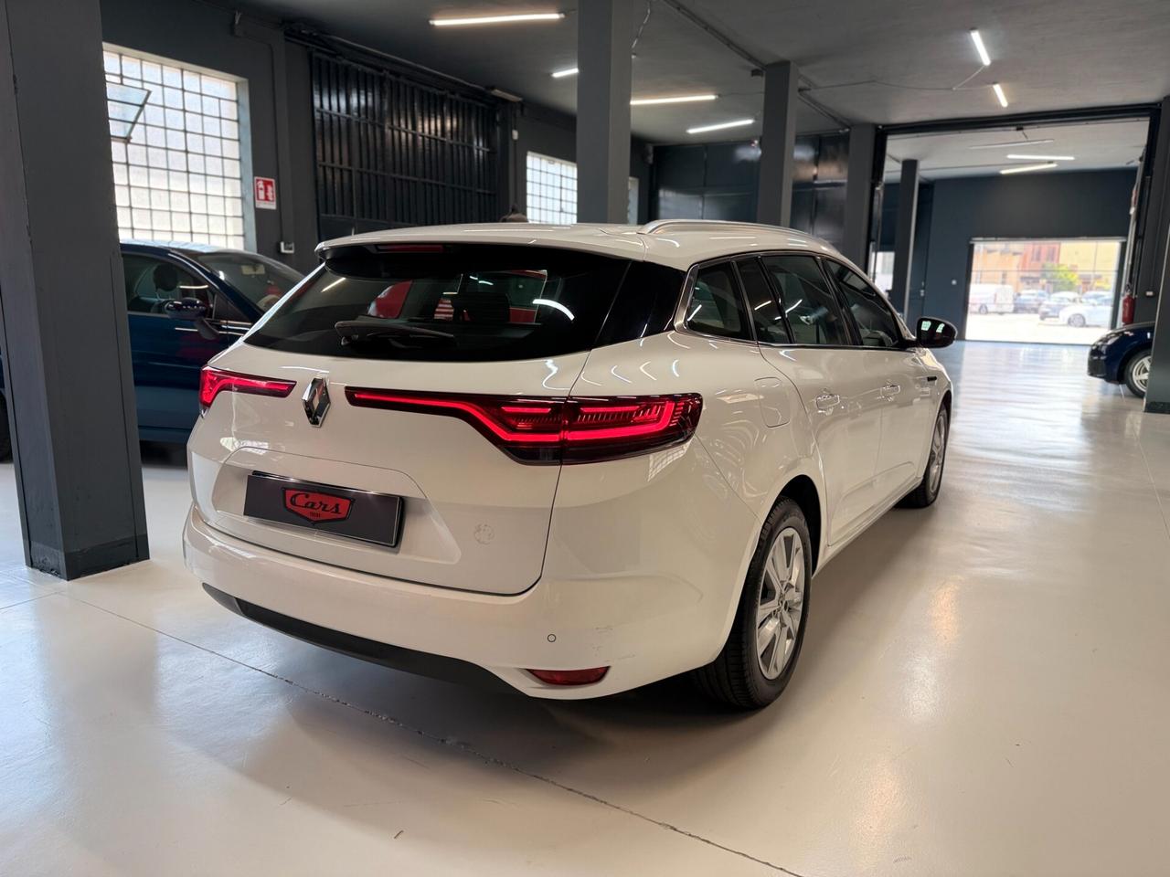 Renault Megane Mégane Sporter Blue dCi 115 CV EDC