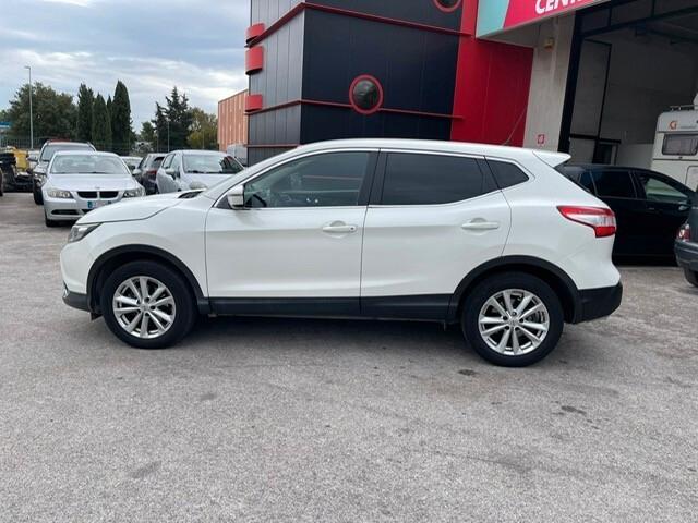 Nissan Qashqai 1.5 dCi DPF Acenta