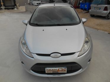 Ford Fiesta 1.4 5 porte Bz.- GPL Titanium ok Neopatentati