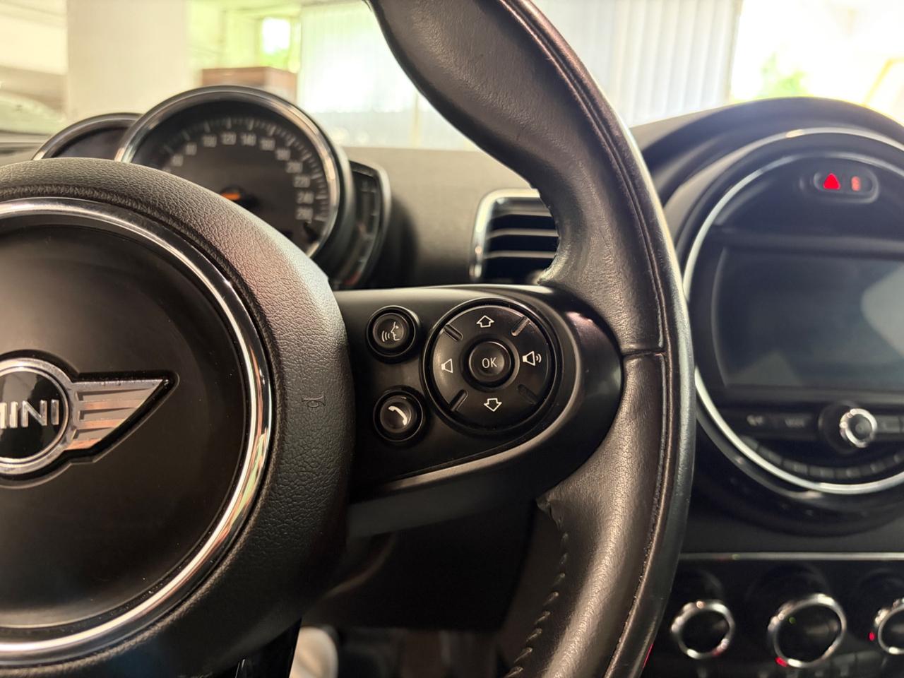 Mini Cooper D Clubman 2.0D HYPE Automatica 2019