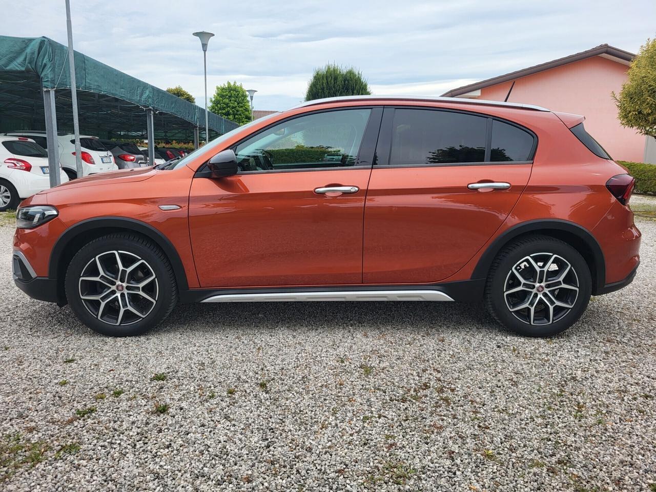 Fiat Tipo 1.0 5 porte Cross FULL OPTIONAL