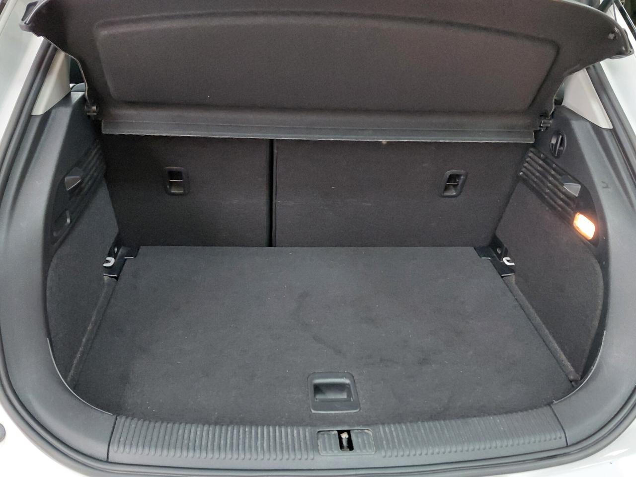 Audi A1 SPB 1.6 TDI S line edition