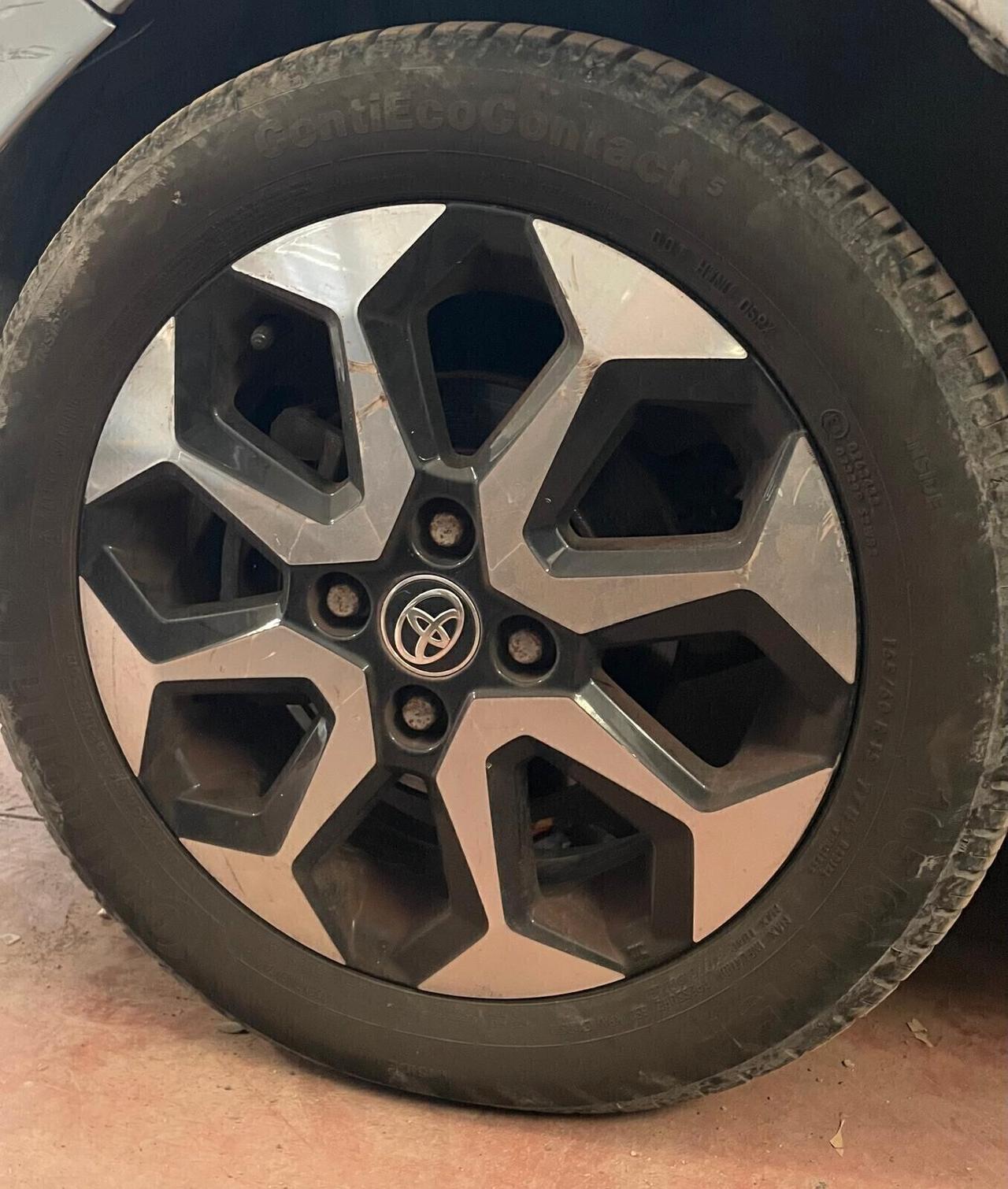 TOYOTA AYGO 1.0 AUTOMATICA* PREZZO VERO* 5 PORTE UNIPRO- KM CERTI- GARANZIA 12 MESIU