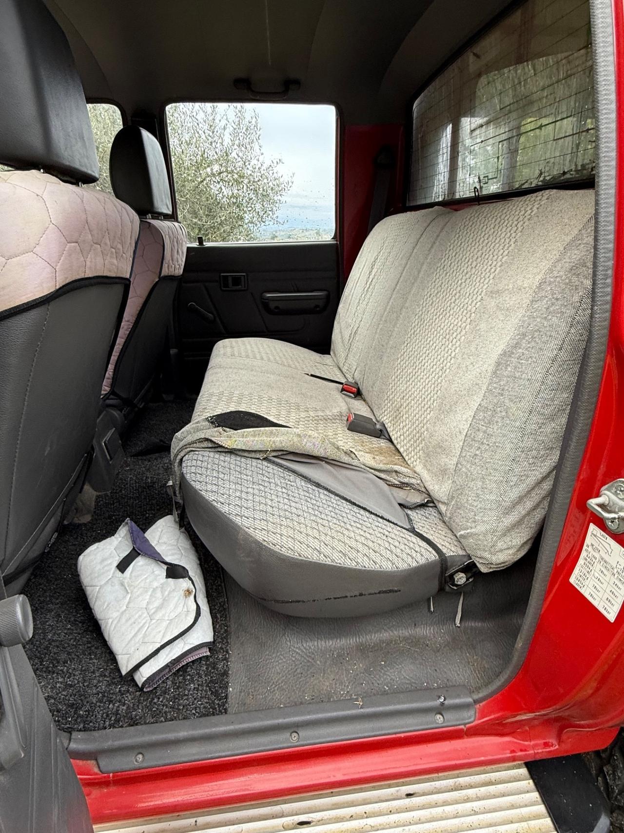 Toyota Hilux 2.4 diesel Pick-up