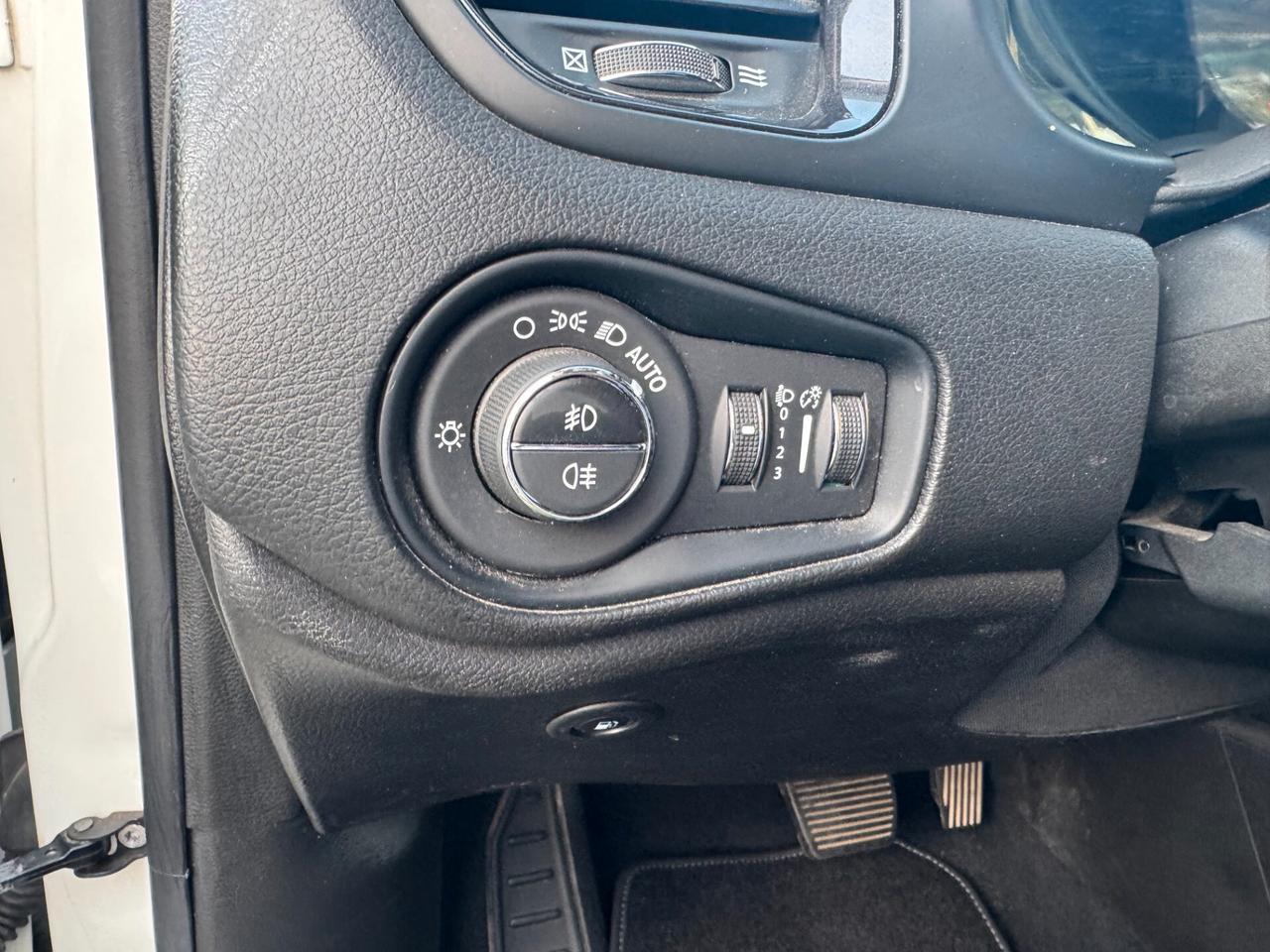 JEEP Renegade 1.3cc Turbo T4 190cv PHEV 4XE AT6 LIMITED