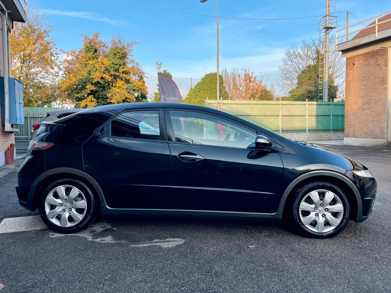 Honda Civic 1.4 i-VTEC- UNICO PROPRIETARIO