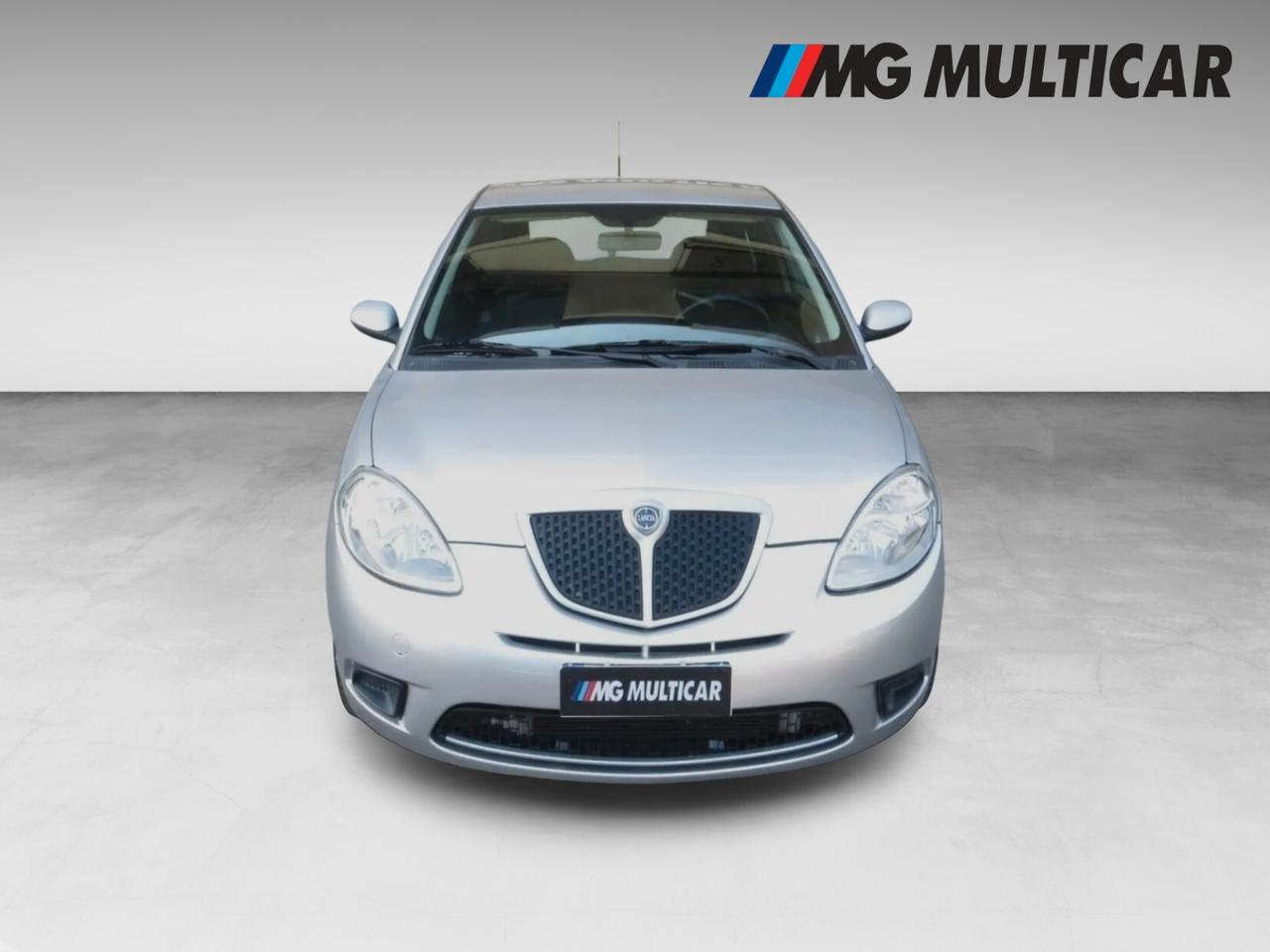 Lancia Ypsilon 1.2 60cv. solo 41.800 km! frizione e cinghie nuove!