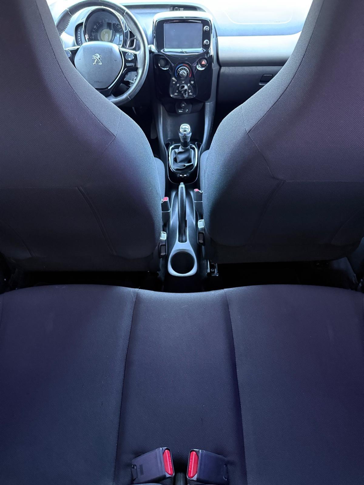 Peugeot 108 - 99000 Km - NEOPATENTATI