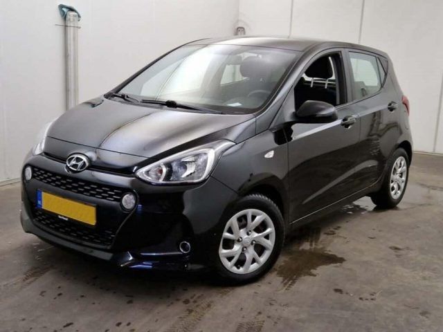 HYUNDAI i10 1.0 MPI Advanced