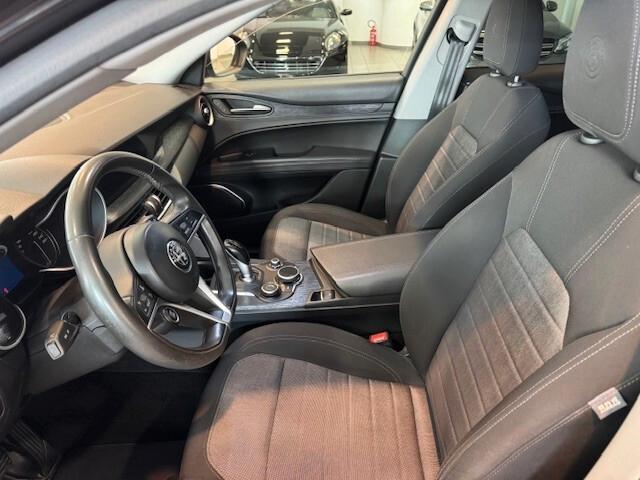 Alfa Romeo Stelvio 2.2 Turbodiesel 210 CV AT8 Q4 Super