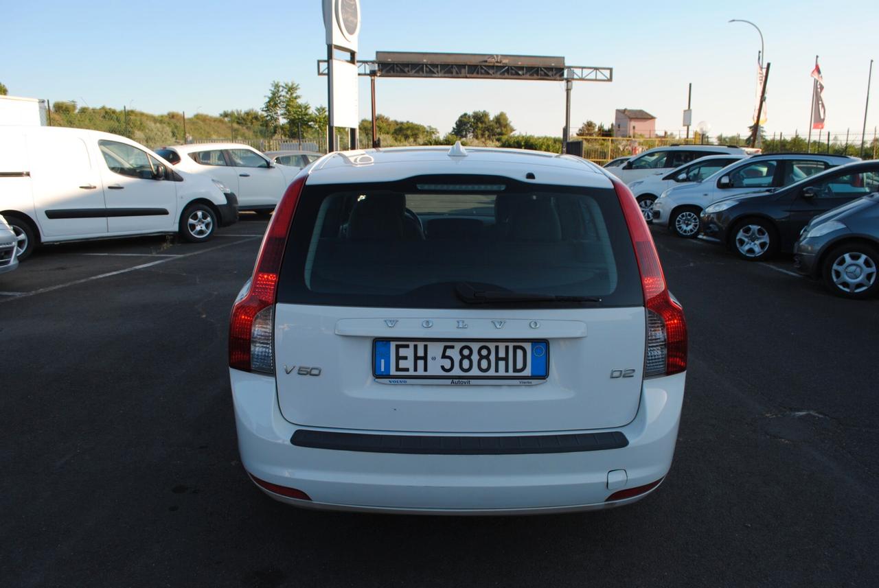 Volvo V50 D4 R-design 1.6d 114 cv