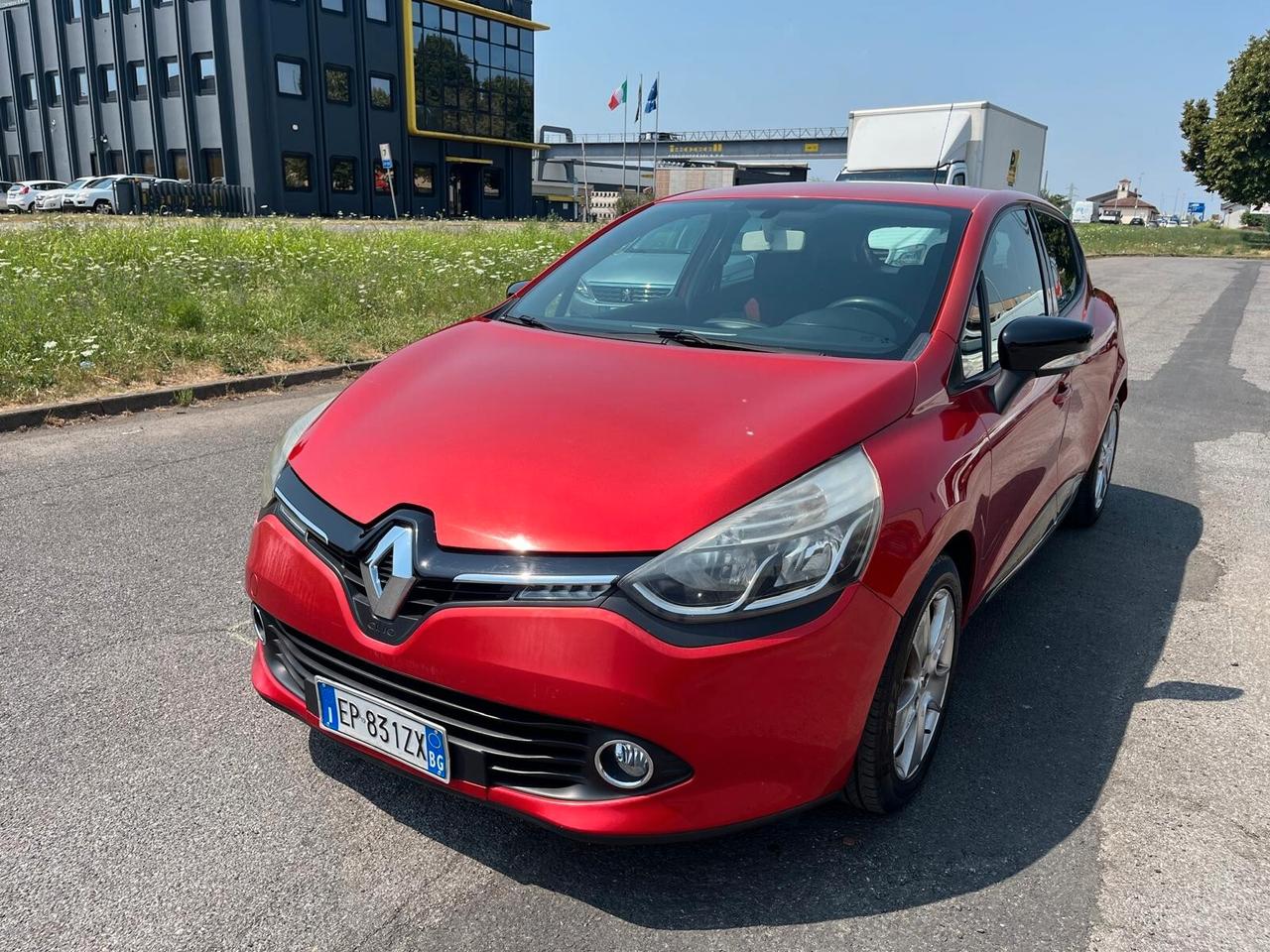 Renault Clio 1.5 dCi 8V 75CV 5 porte Wave