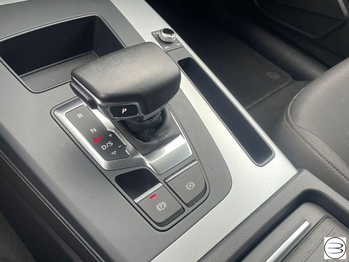 AUDI - Q5 Sportback - Q5 SPB 40 TDI quattro S tr. Busin. Adv.
