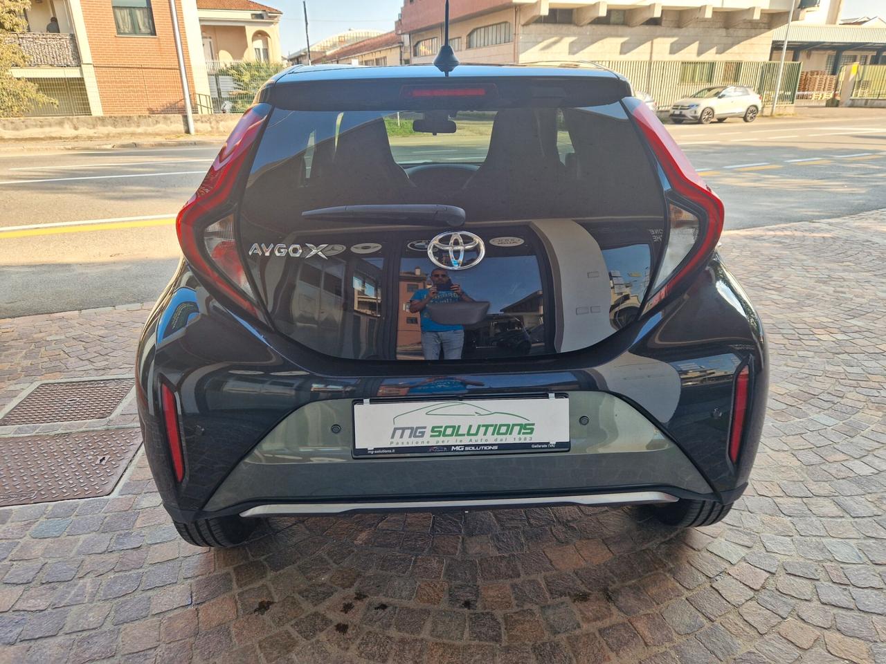 Toyota Aygo X 1.0 72cv Lounge - 1 Propr. - Tagliandi Certificati