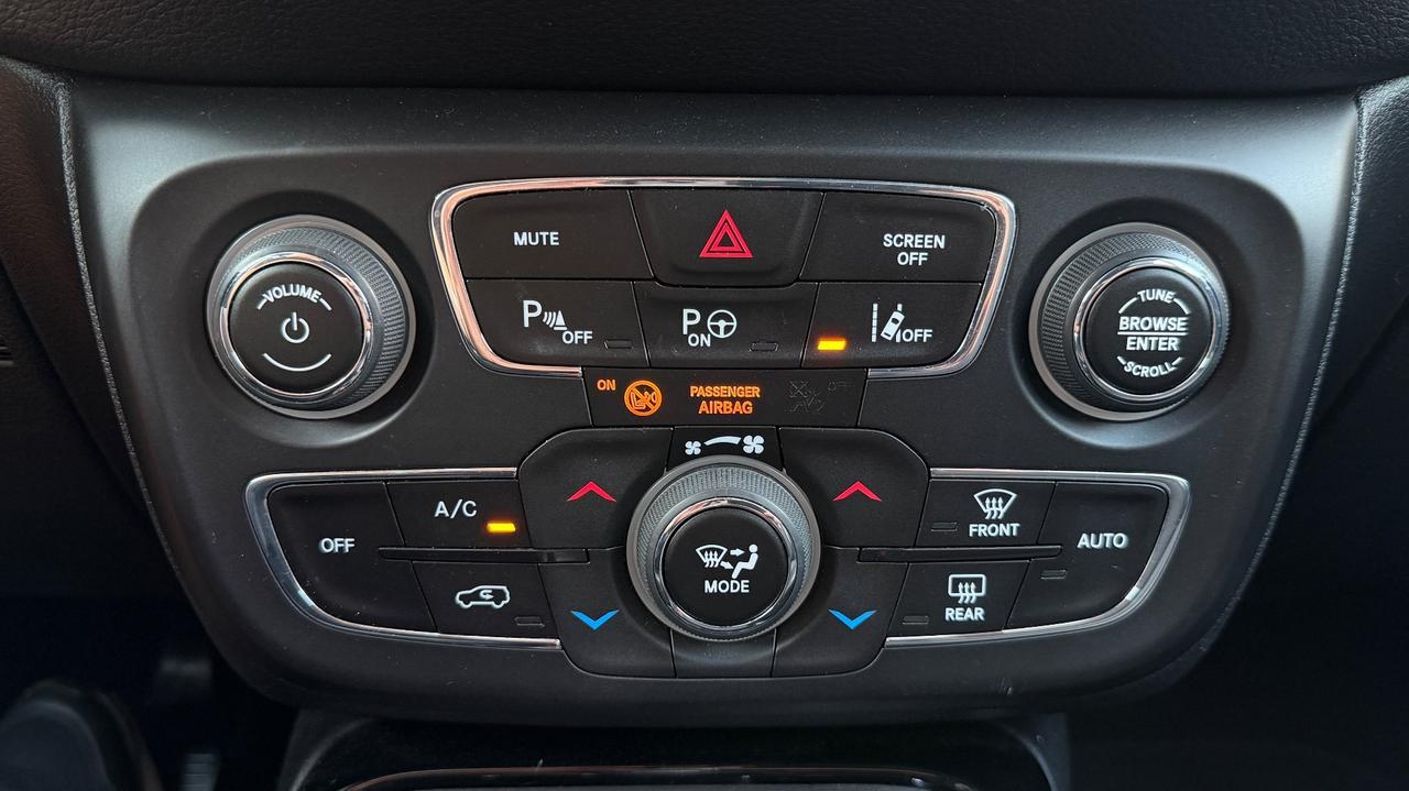 JEEP COMPASS 4WD 2.0 MJT LIMITED AT9 140CV - FULL LED, PELLE, CAR PLAY, NEOPATENTATI