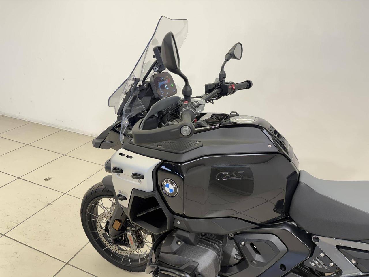 BMW R 1300 GS Adventure Triple Black