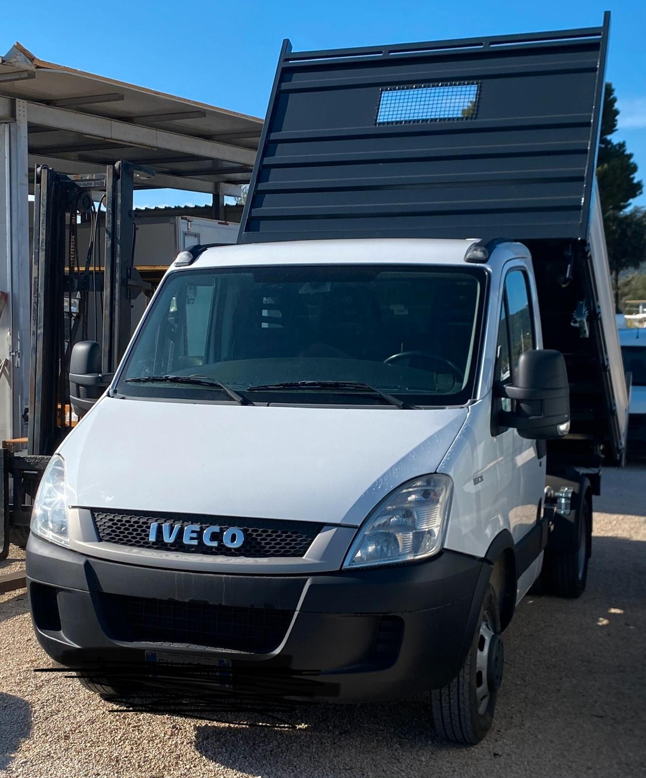 IVECO 35 C 11 - RIBALTABILE