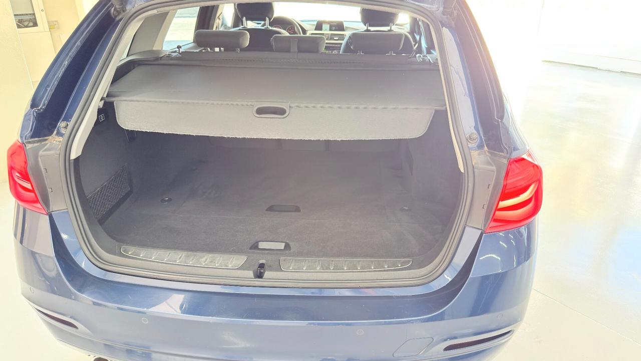 Bmw 320d Touring Business Advantage auto