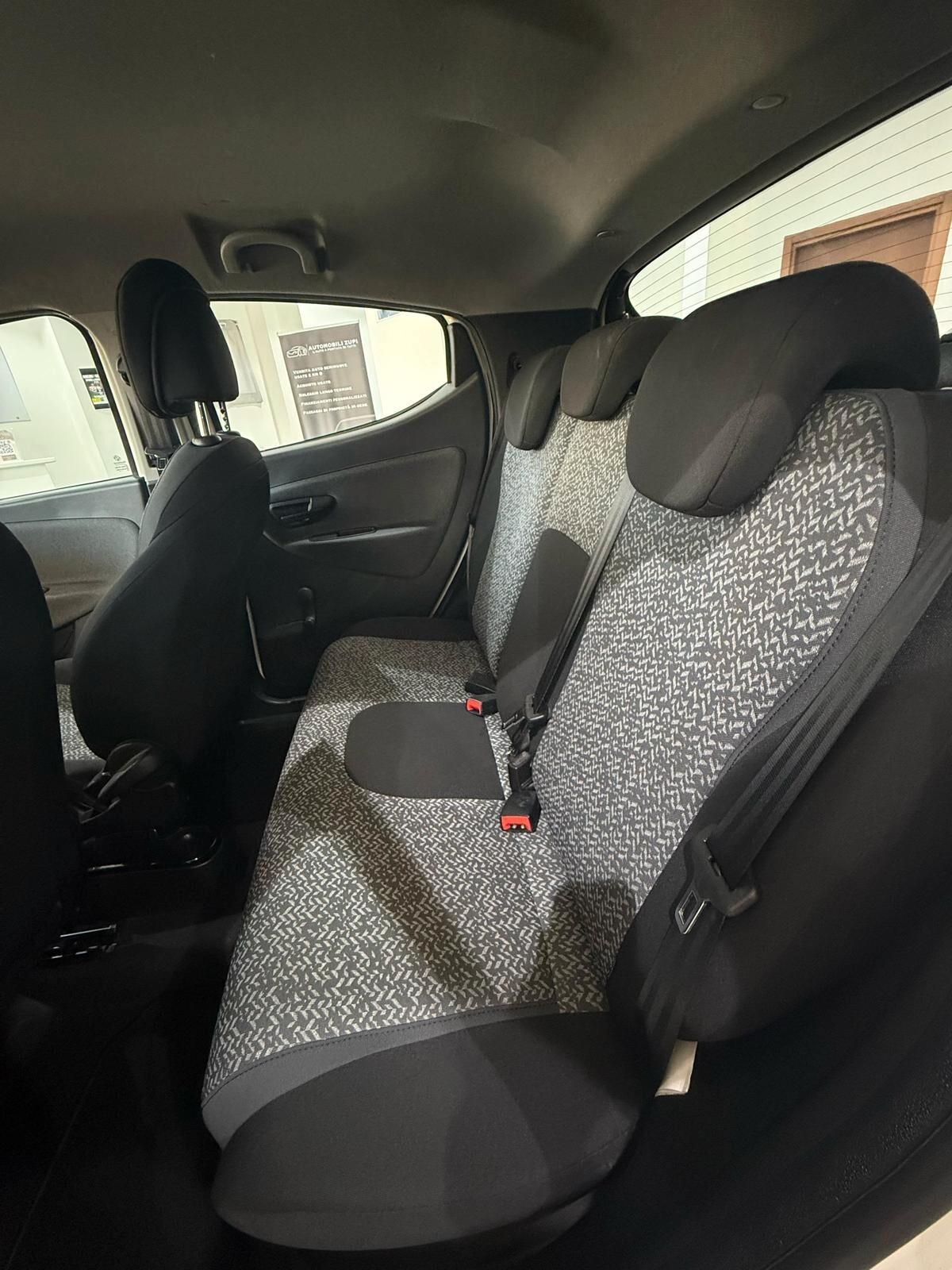 Lancia Ypsilon *HYBRID* PRONTA CONSEGNA!