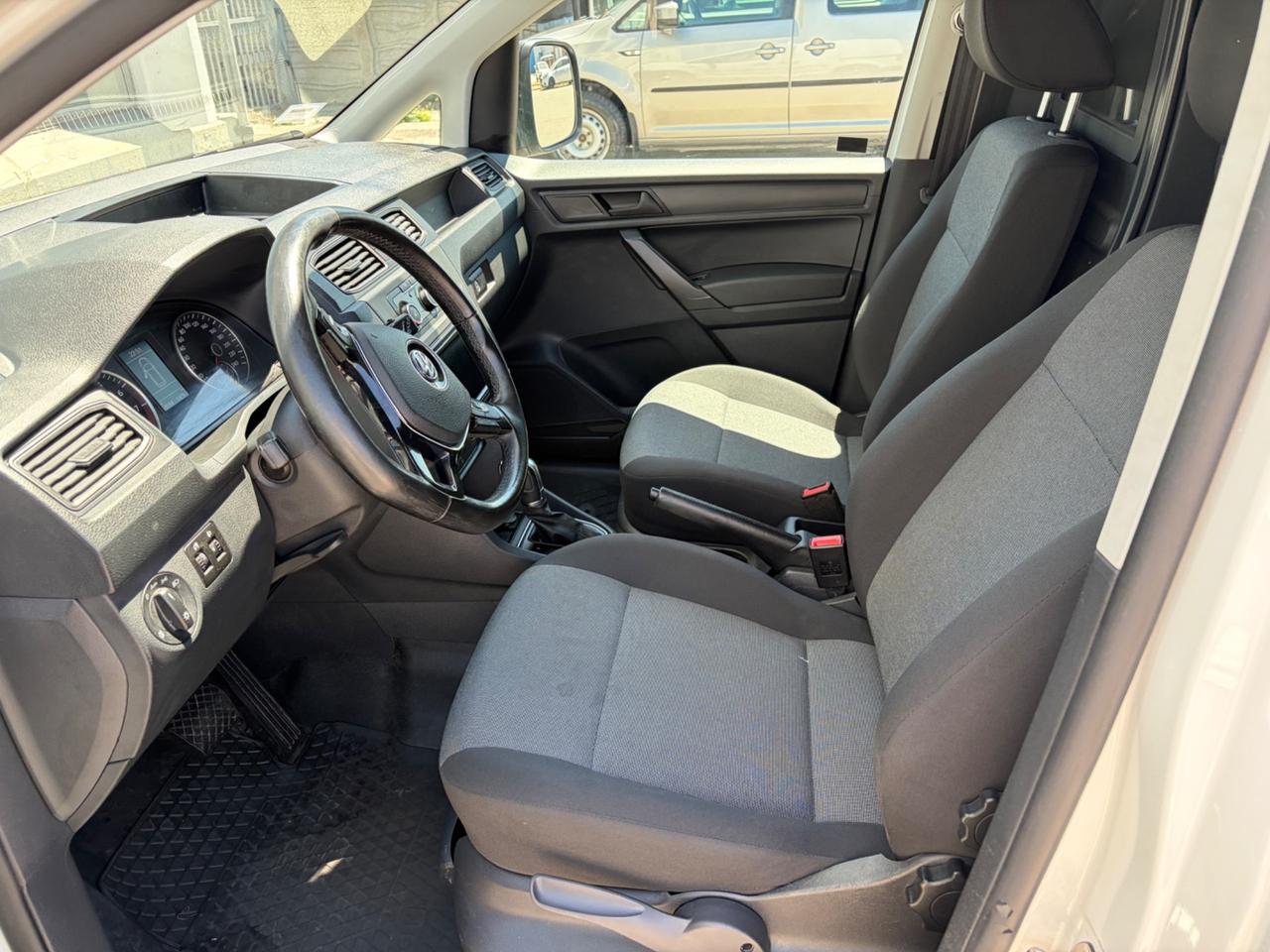 Volkswagen Caddy 1.4 TGI Highline Maxi