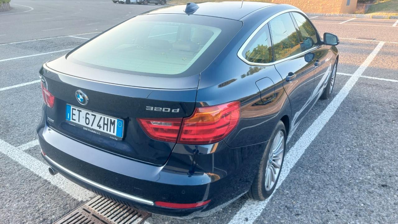 Bmw 320 320d Efficient Dynamics Luxury