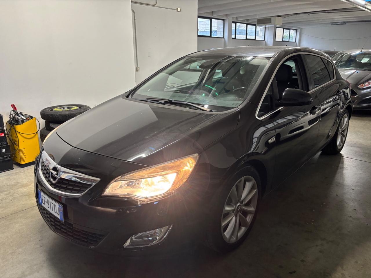 Opel Astra 1.7 CDTI 125CV 5 porte OK NEOPATENTATI