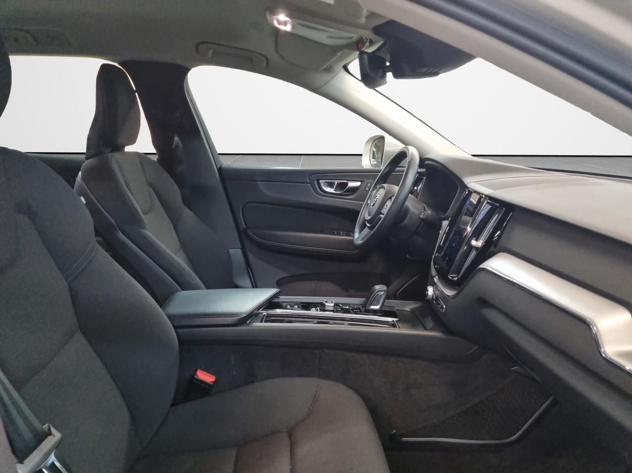Volvo XC 60 XC60 B4 (d) AWD Geartronic Momentum Pro