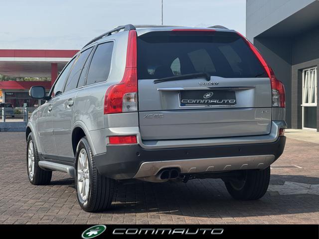 VOLVO XC90 2.4 D5 185 CV Geartronic AWD Momentum 7 posti