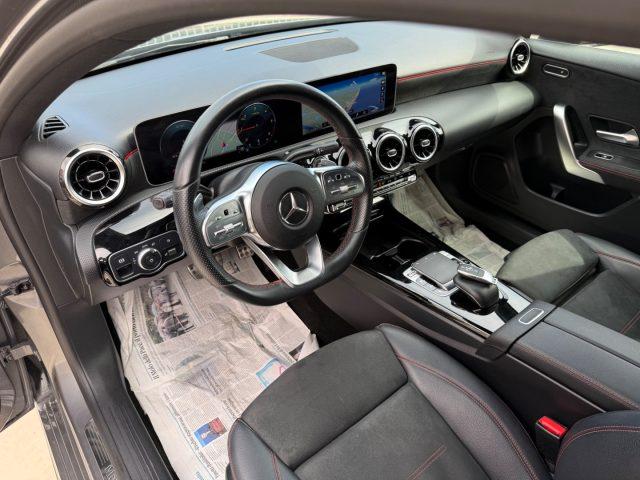 MERCEDES-BENZ A 180 d Automatic Premium AMG