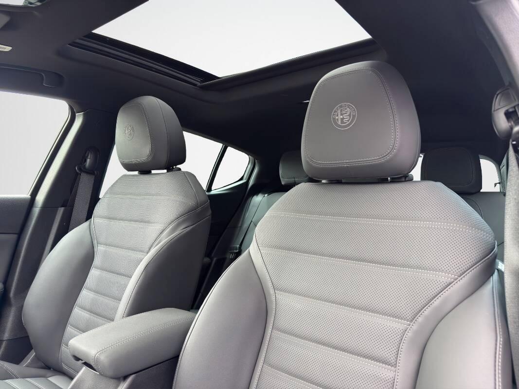 Alfa Romeo Tonale 1.6 Veloce 130cv TUA A 527 MENSILE FULL OPT !!!