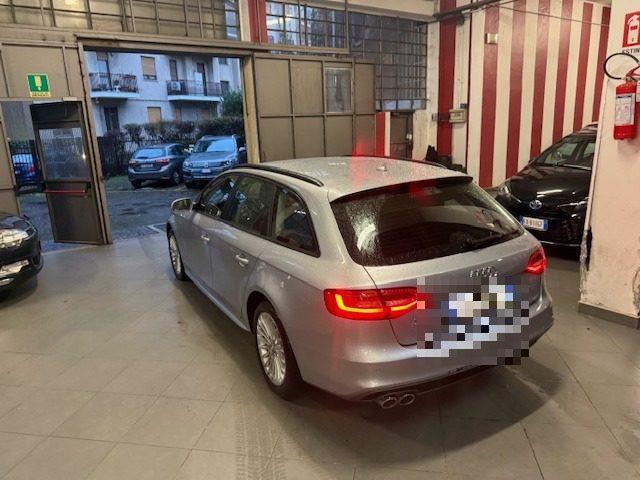 AUDI A4 Avant 2.0 TDI 150 CV multitronic Ambiente S-LINE E