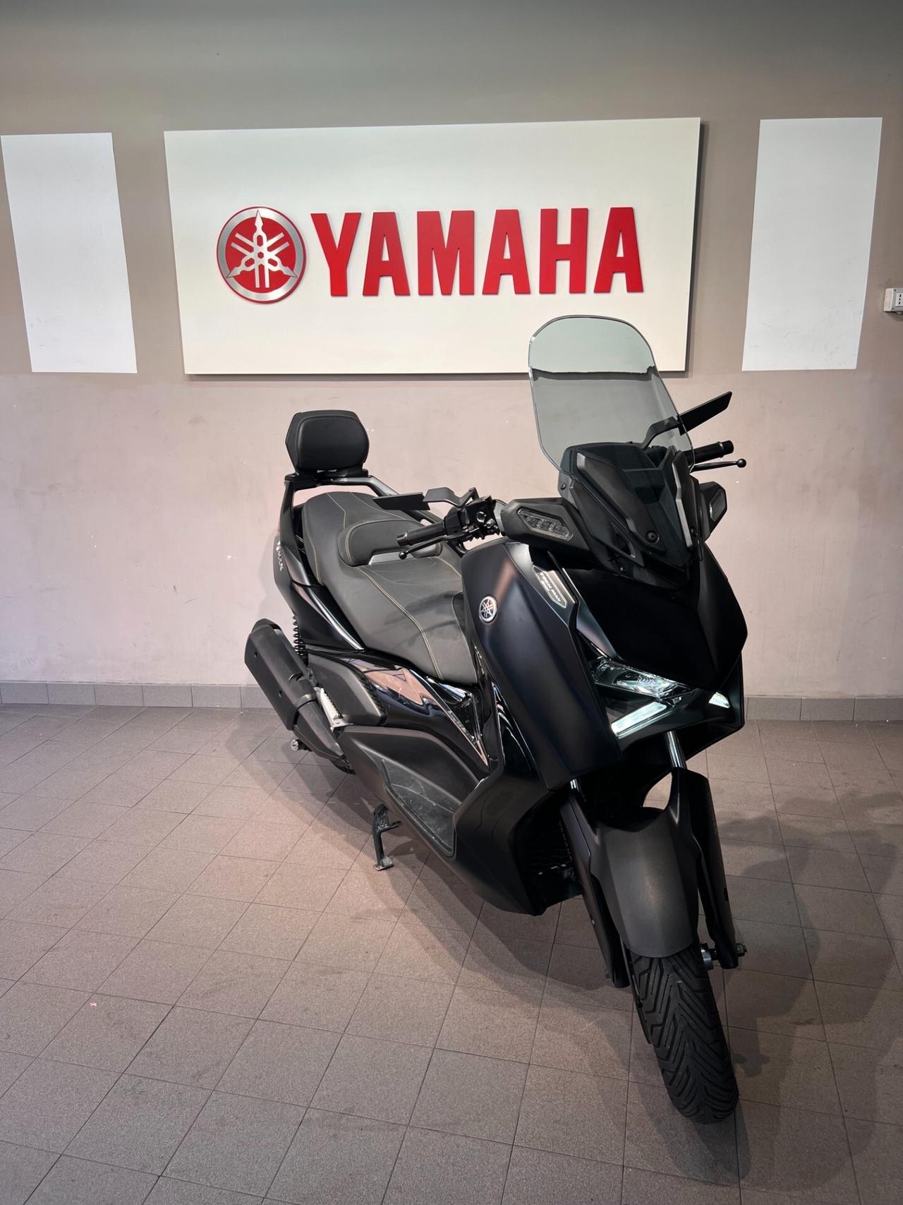 Yamaha X-Max 300 TECH MAX