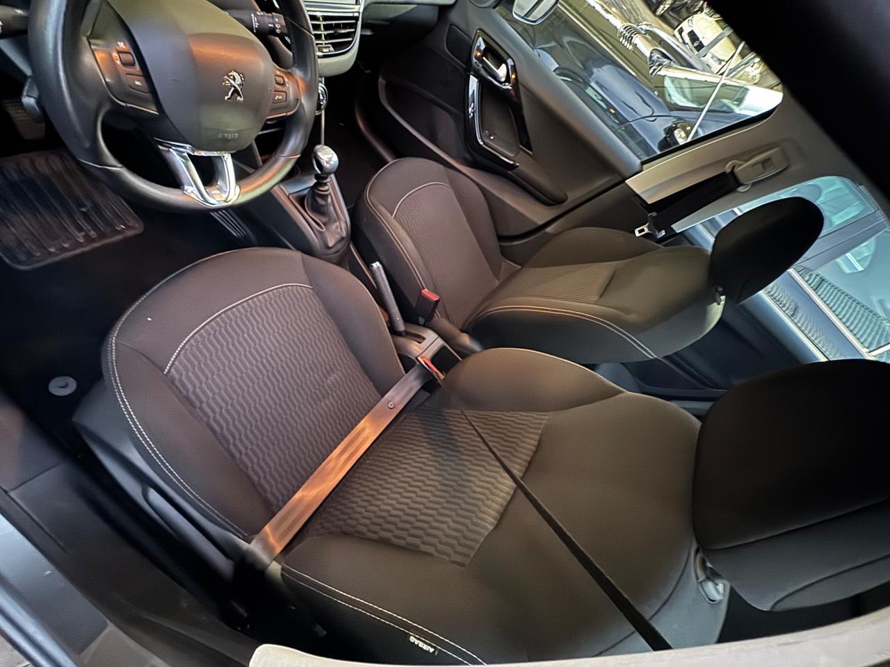 Peugeot 208 BlueHDi 75 S&S 5 porte Active