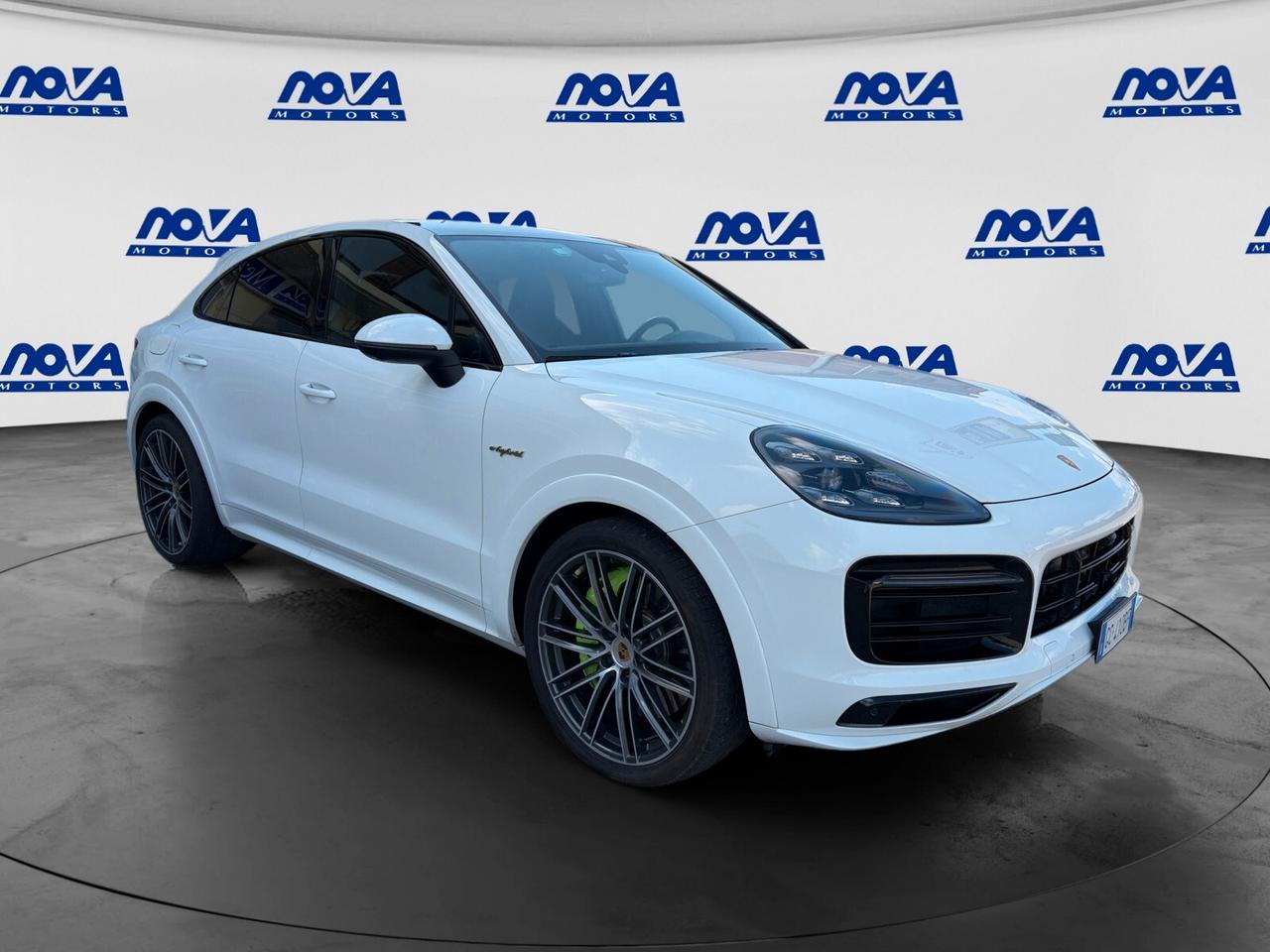 Porsche Cayenne 3.0 V6 E-Hybrid full optional