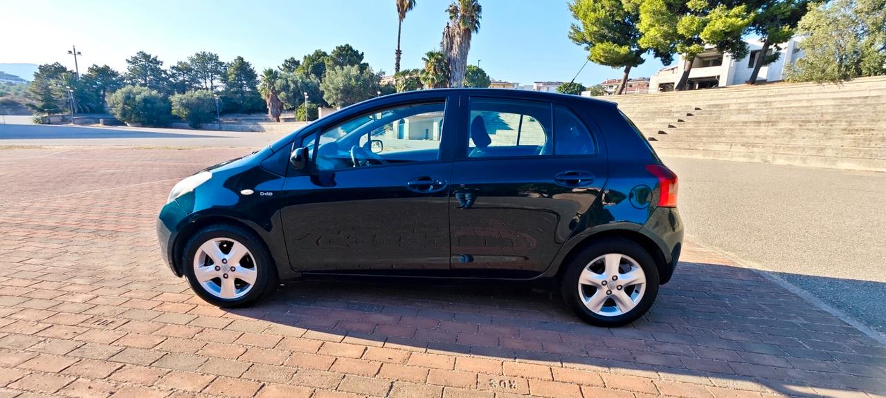 Toyota Yaris 1.4 D-4D 5 porte Sol