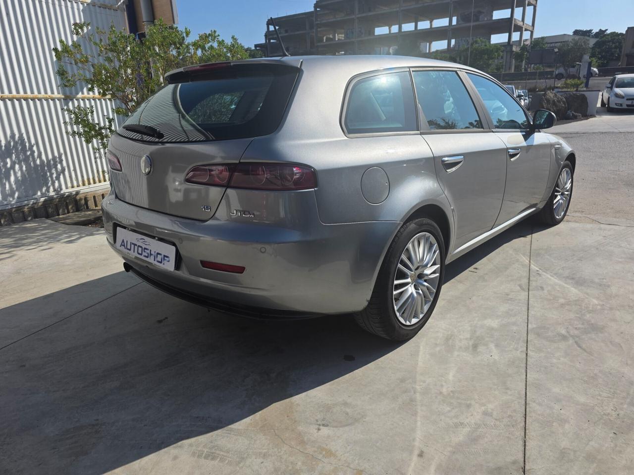 Alfa Romeo 159 1.9 JTDm Sportwagon